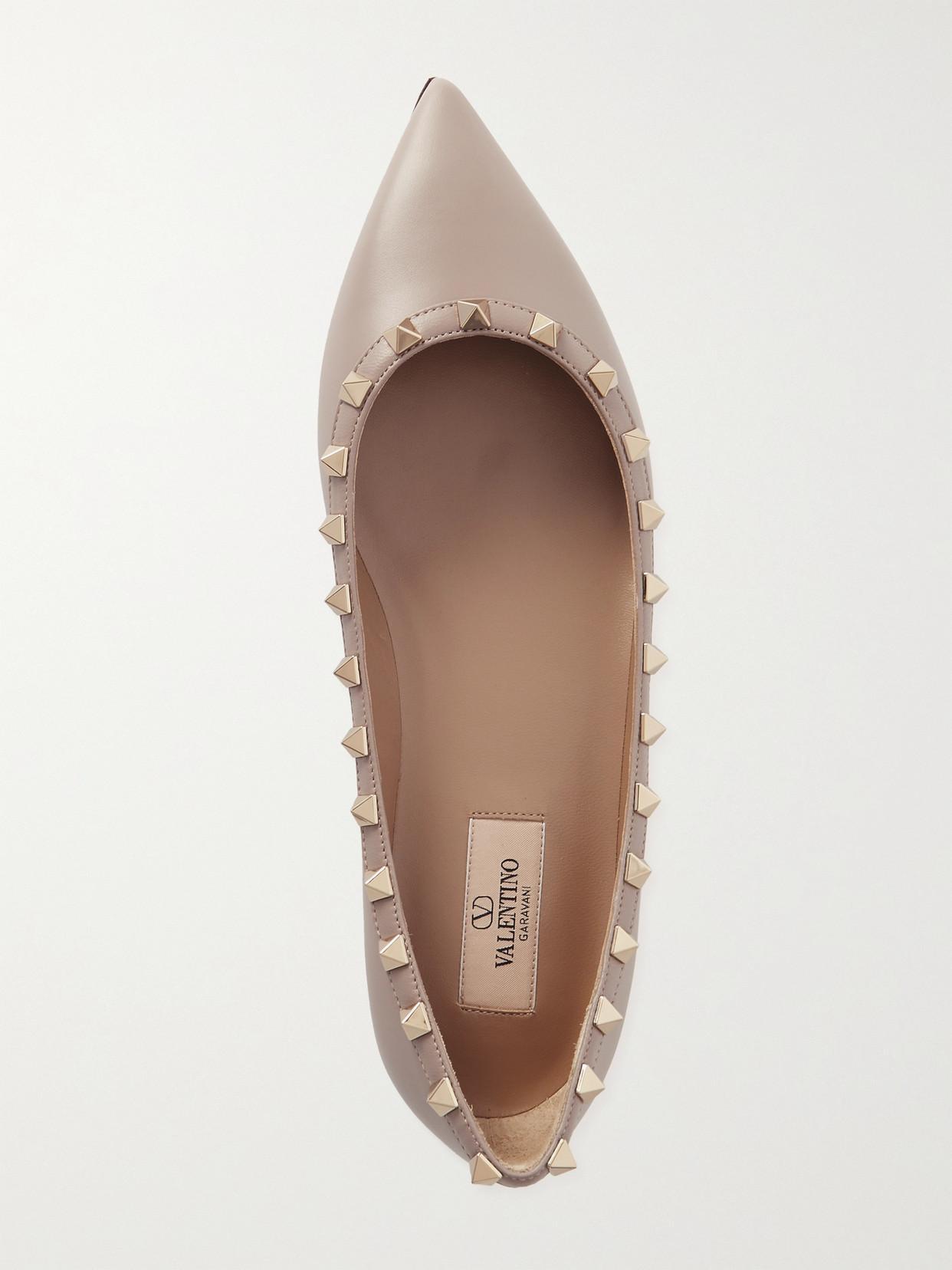 Rockstud Leather Flat In Pink Product Image