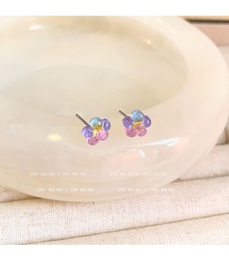 Flower Resin Stud Earring Product Image