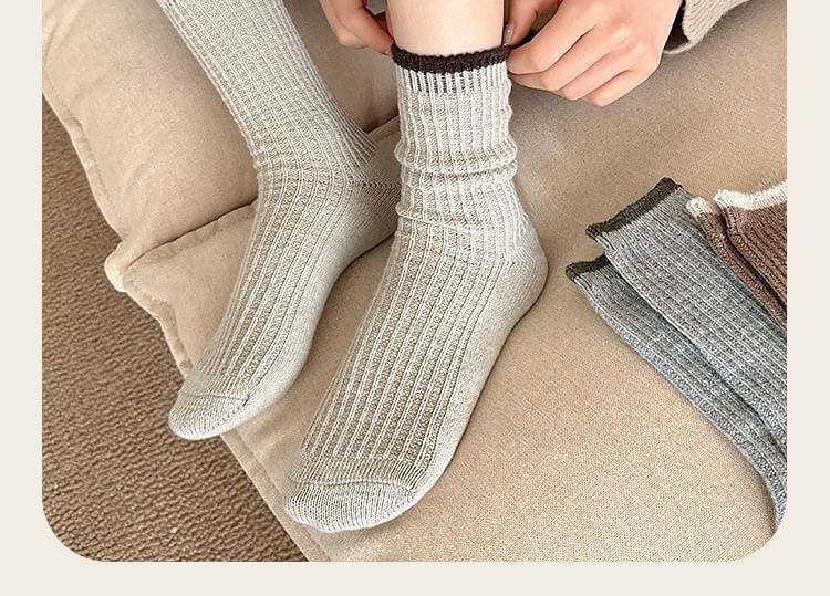 Contrast Trim Ribbed Socks / Set Product Image