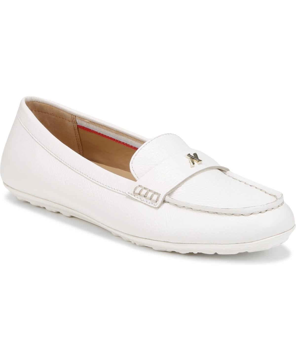 Naturalizer Evie (Warm Silver Leather) Women's Flat Shoes Product Image