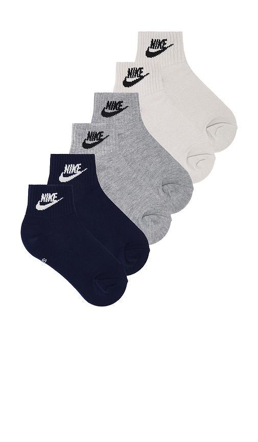 Everyday Essential Ankle Socks Product Image