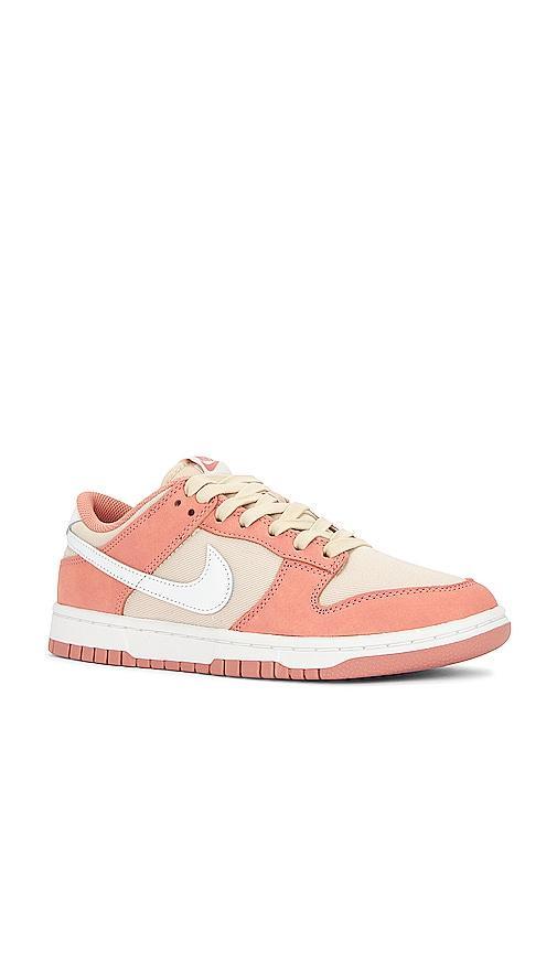 Nike Men's Dunk Low Retro Premium Shoes Product Image