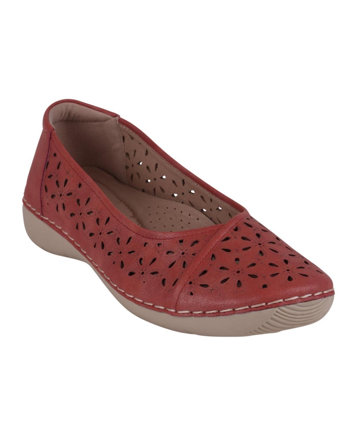 Gc Shoes Womens Nysha Laser Cut Flats Product Image