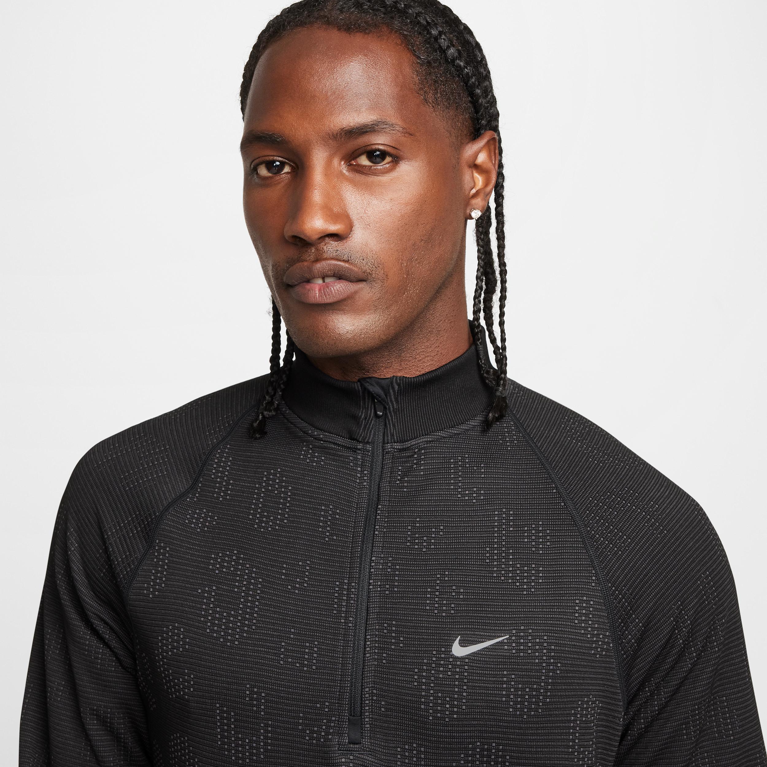 Nike Pinnacle Running Division Men's Water-Repellent 1/2-Zip Running Top Product Image