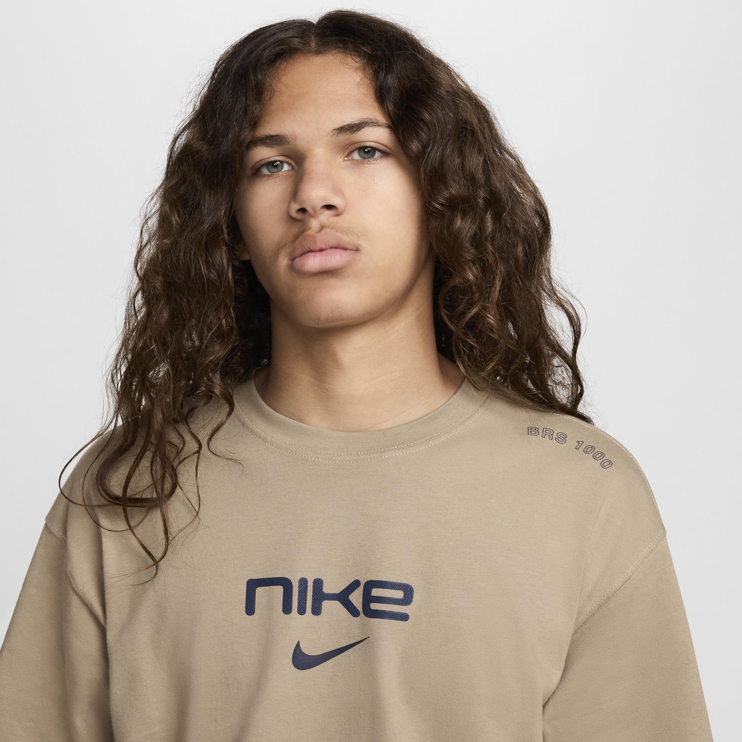 Nike Sportswear Men's Max90 T-Shirt Product Image