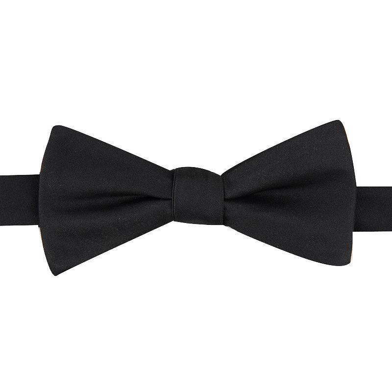 Mens Bespoke Pre-Tied Bow Tie, Black Product Image