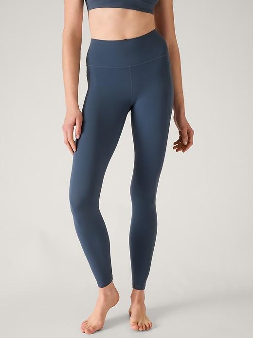 Transcend Stash High Rise Legging Product Image