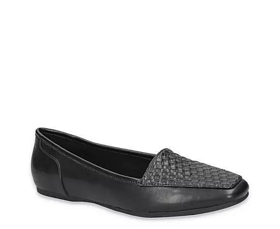 Easy Street Womens Thrill Loafer Product Image