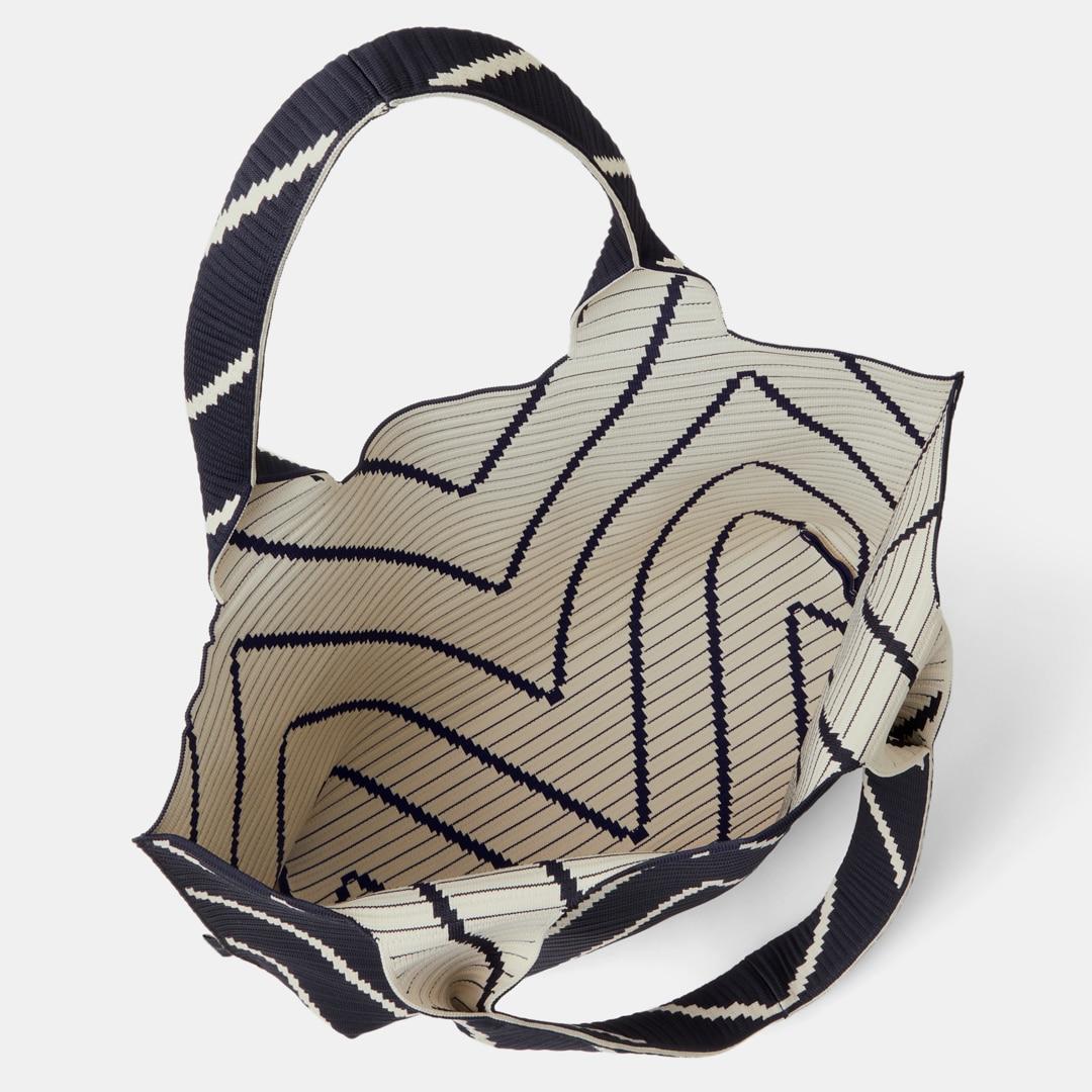 The Classic Tote (Wallace) Product Image