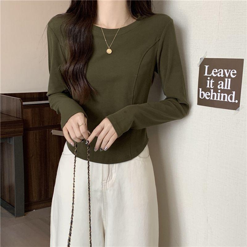 Long-Sleeve Crewneck Plain Crop Top Product Image