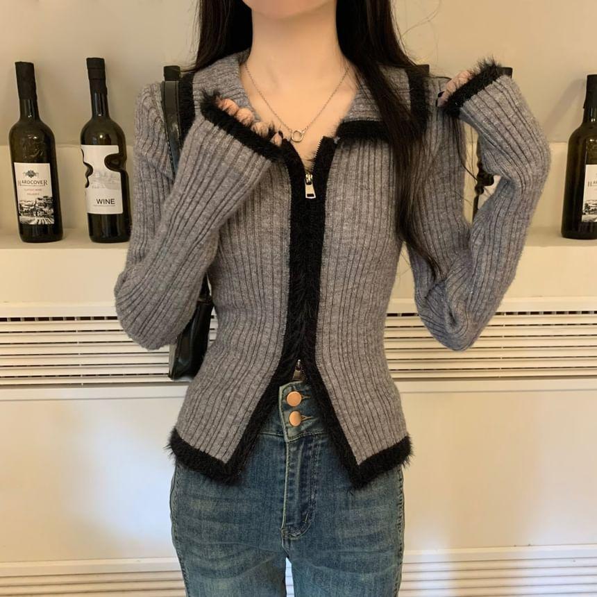 Collared Contrast Trim Zip-Up Crop Cardigan Product Image