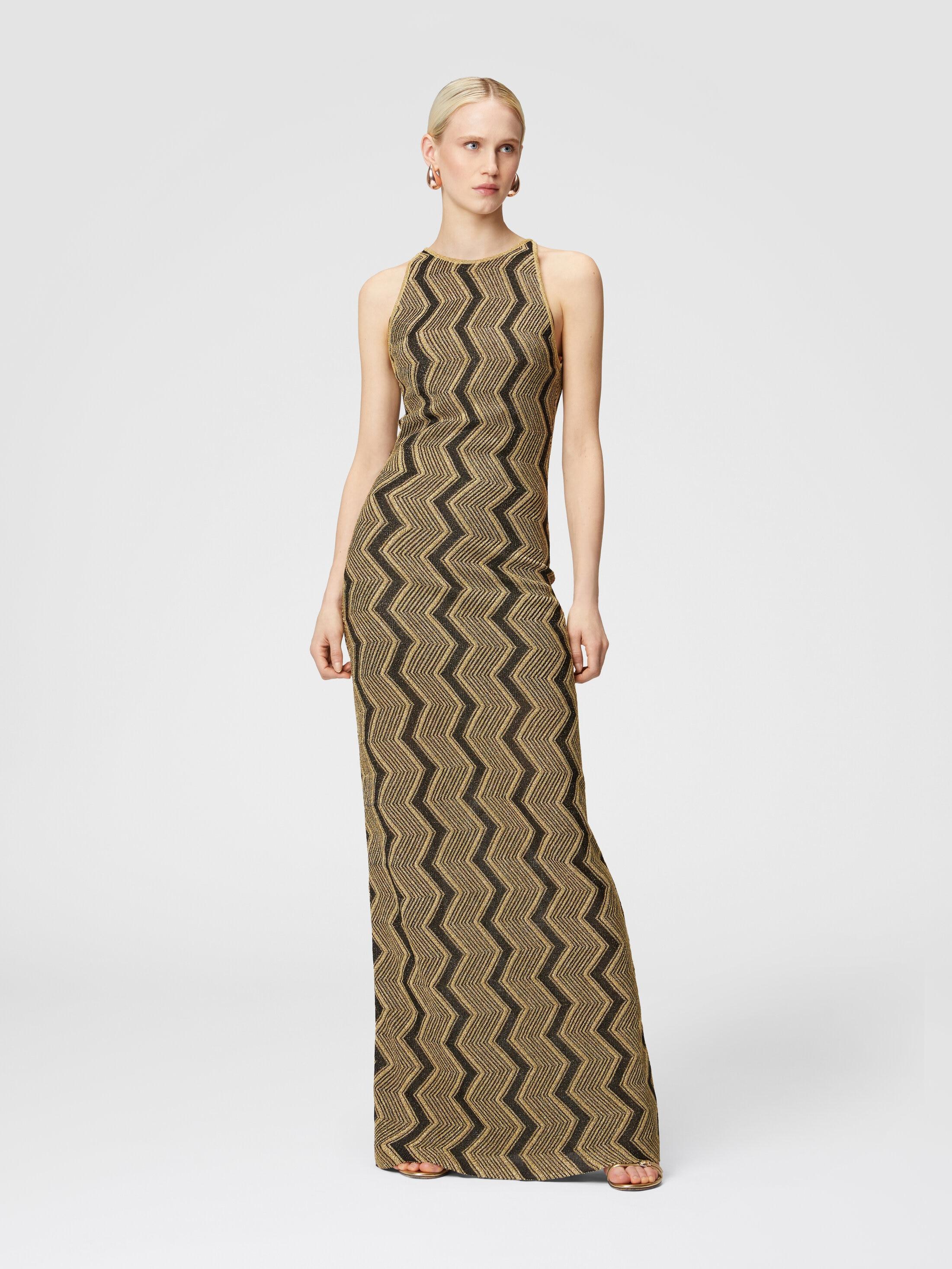 Long sleeveless dress with zigzag lamé pattern Product Image