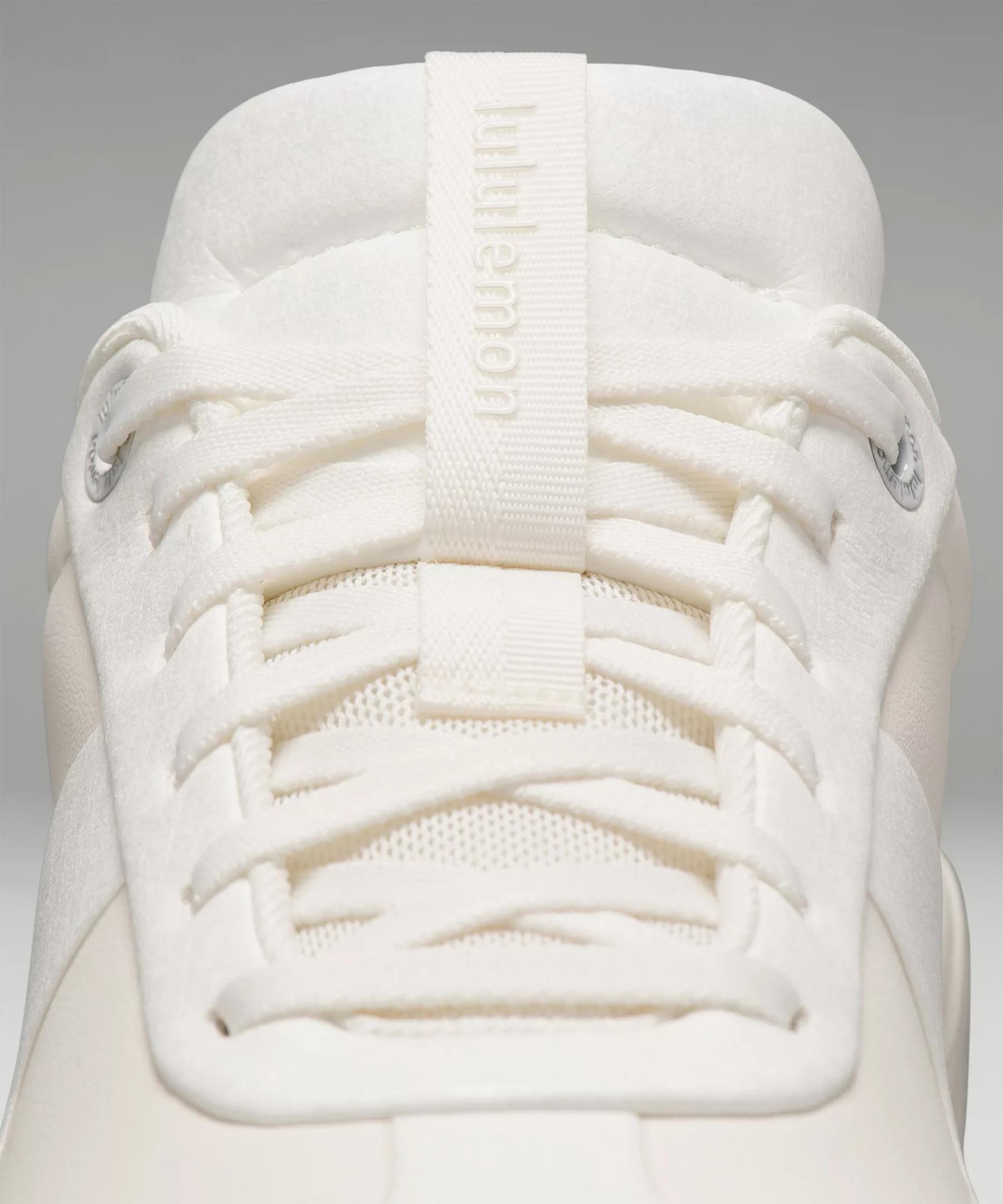 Cityverse Men's Sneaker Product Image