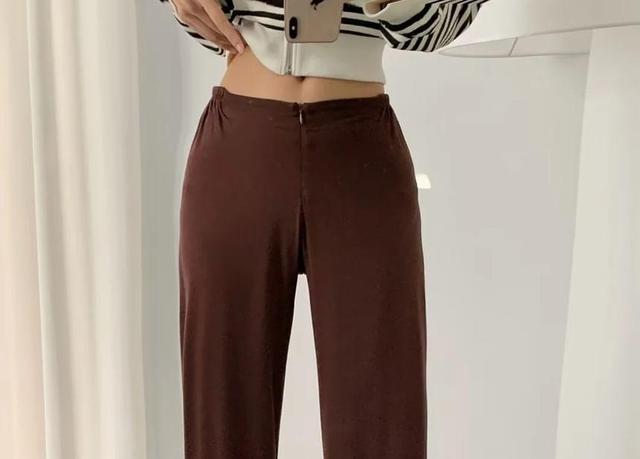 High Rise Plain Wide Leg Pants Product Image