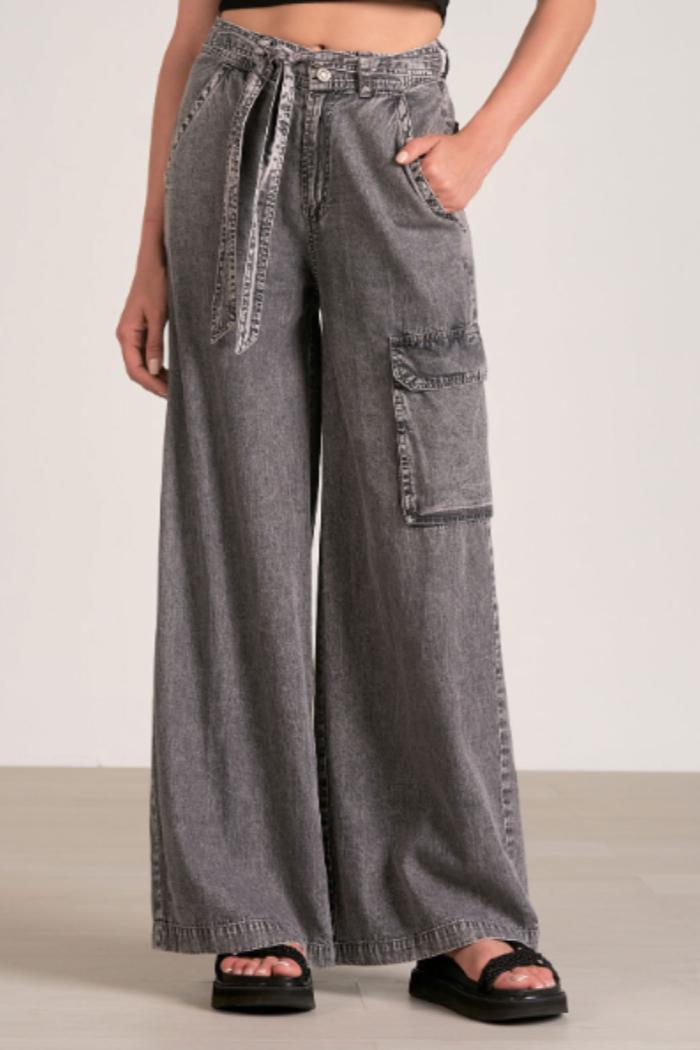 WIDE LEG CARGO PANTS Product Image