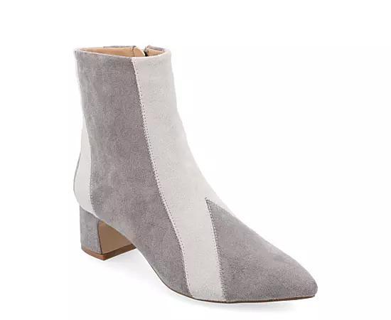 Journee Collection Womens Lusinda Booties Product Image