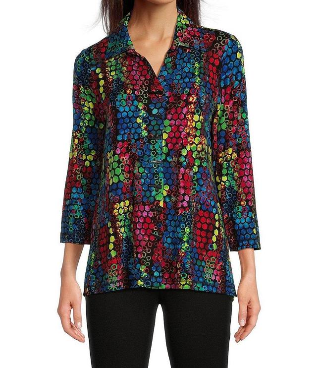 Ali Miles Petite Size Knit Tile Print Point Collar 3/4 Sleeve Hi-Low Hem Button-Front Tunic Product Image