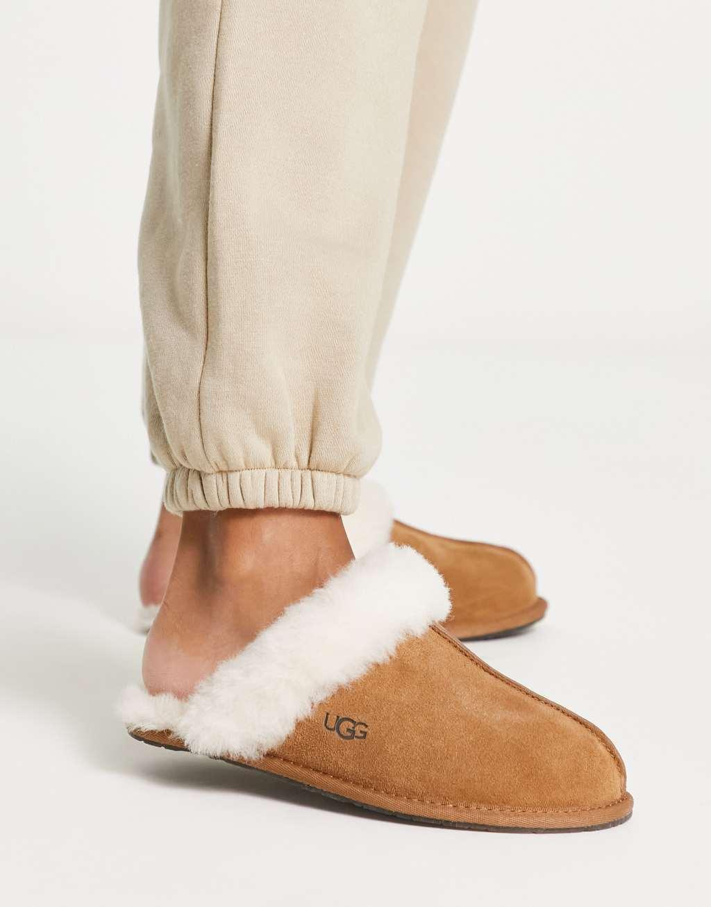 UGG Scuffette II (Chestnut II) Women's Slippers Product Image