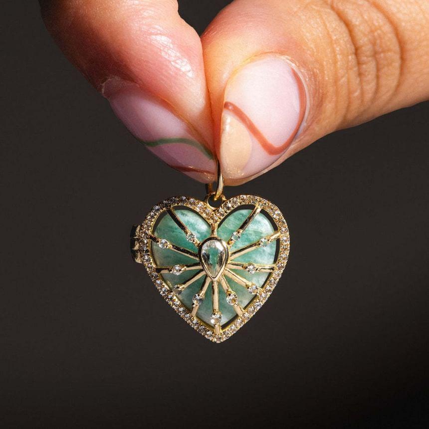 Heart / Disc Gemstone Pendant Alloy Necklace Product Image