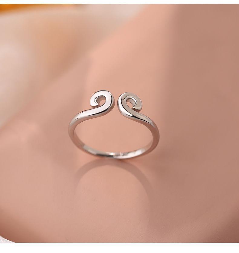 999 Sterling Silver Geometry Ring Product Image