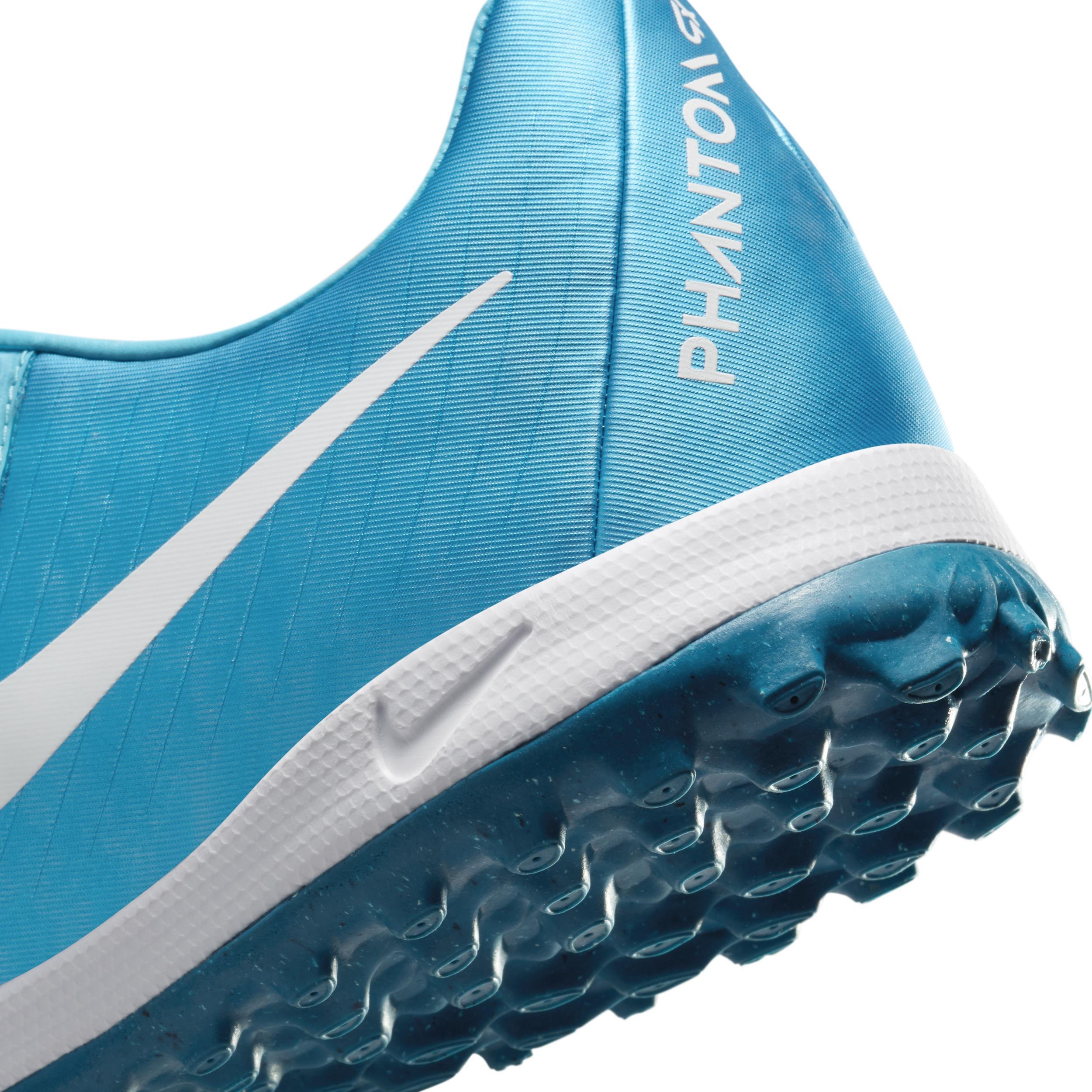 Nike Men's Phantom GX 2 Academy TF Low-Top Soccer Shoes Product Image