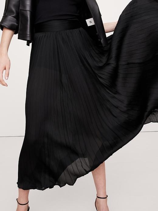 Crinkle Satin Pleated Midi Skirt Product Image