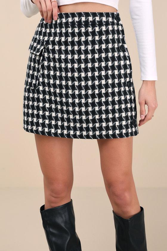 Ada Black and White Houndstooth Mini Skirt product image