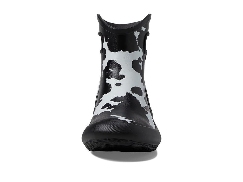 Bogs Patch Ankle - Cow White) Women's Boots Product Image