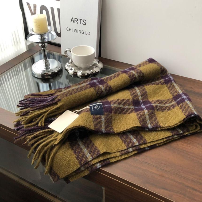 Plaid Fringed Scarf Product Image