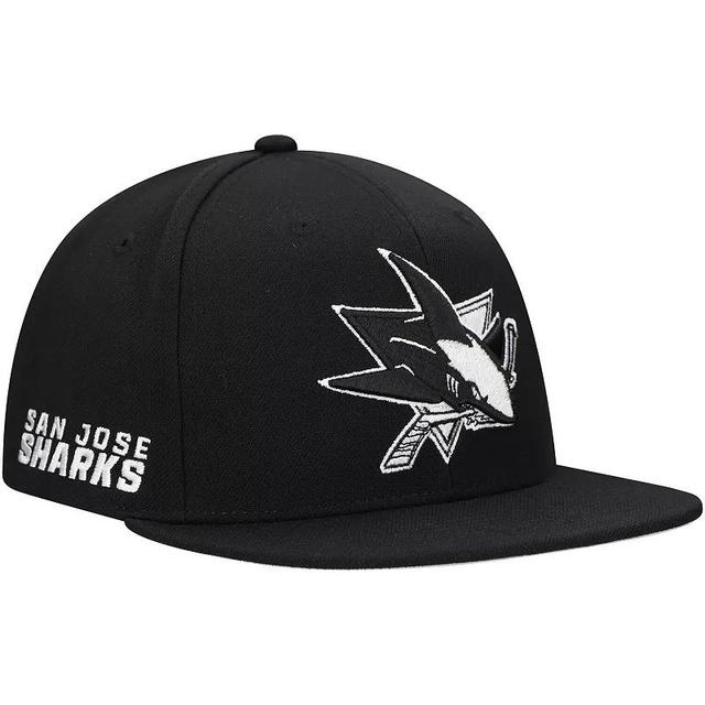 Mens Mitchell & Ness Black San Jose Sharks Team Snapback Hat Product Image