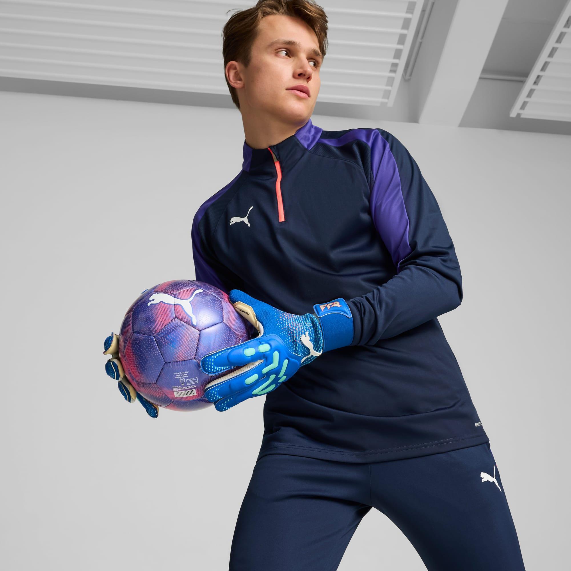 FUTURE Pro Hybrid Goalkeeper Gloves Product Image