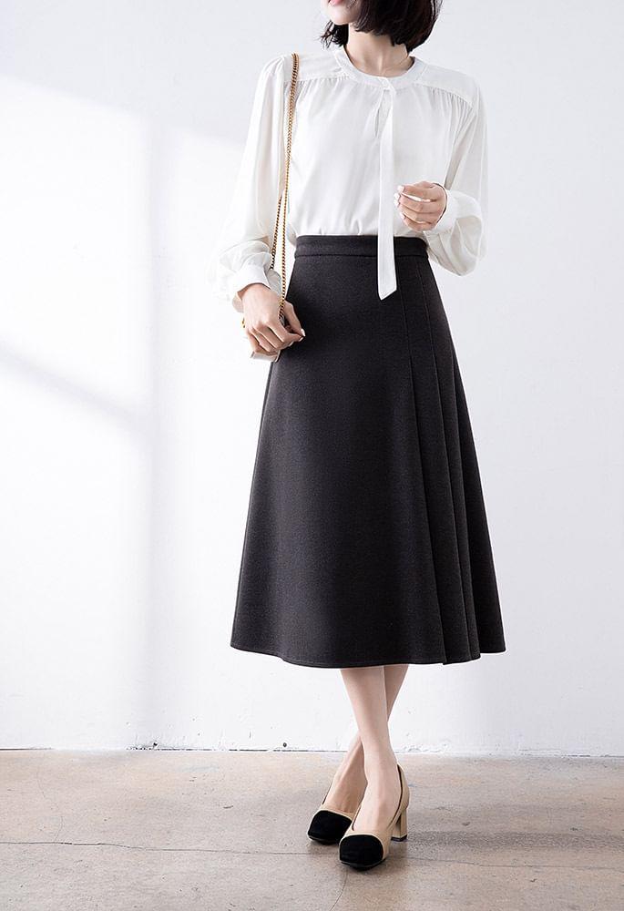 High Rise Plain Accordion Pleated Midi A-Line Skirt Product Image