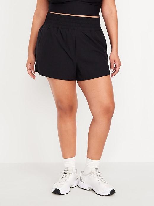 Extra High-Waisted Crinkle Run Shorts -- 3-inch inseam Product Image