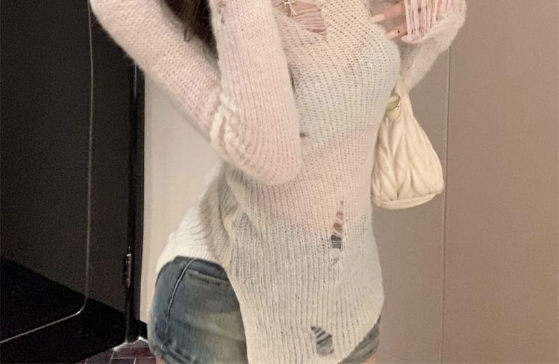 Long-Sleeve V-Neck Plain Ribbed Distressed Knit Top Product Image