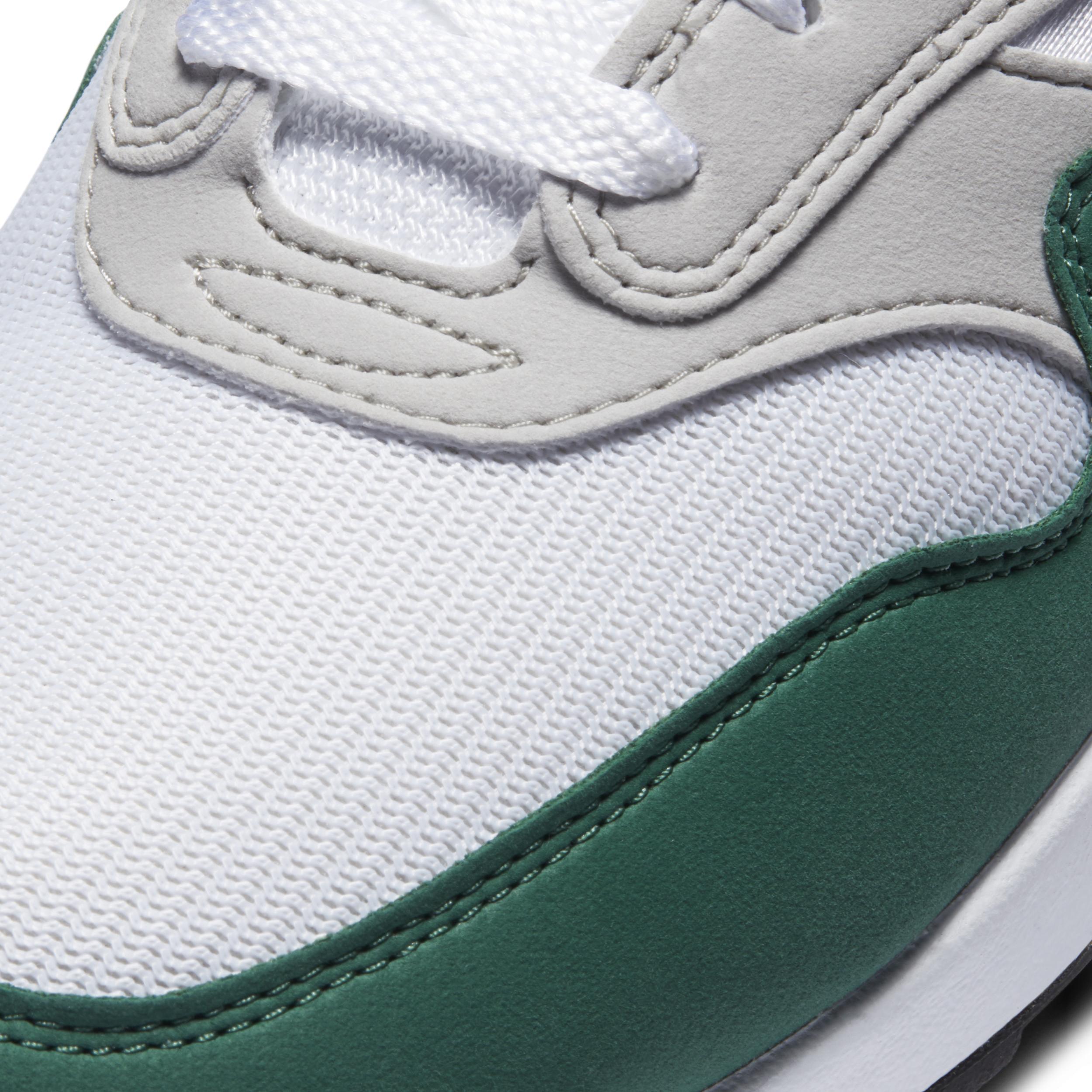 Nike Men's Air Max 1 Shoes Product Image