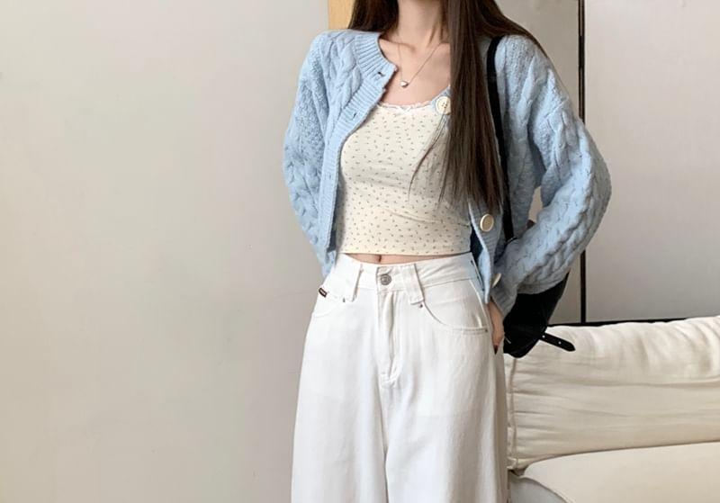 Mid Rise Plain Wide Leg Jeans Product Image