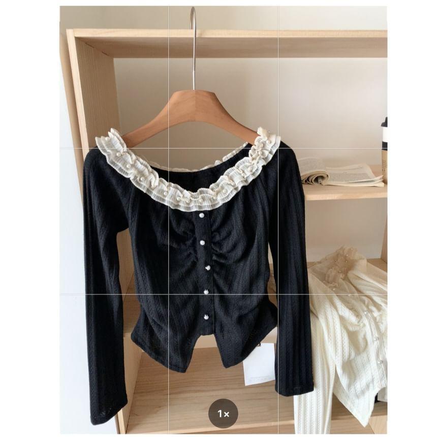 Long-Sleeve Scoop Neck Plain Lace Trim Button Top Product Image