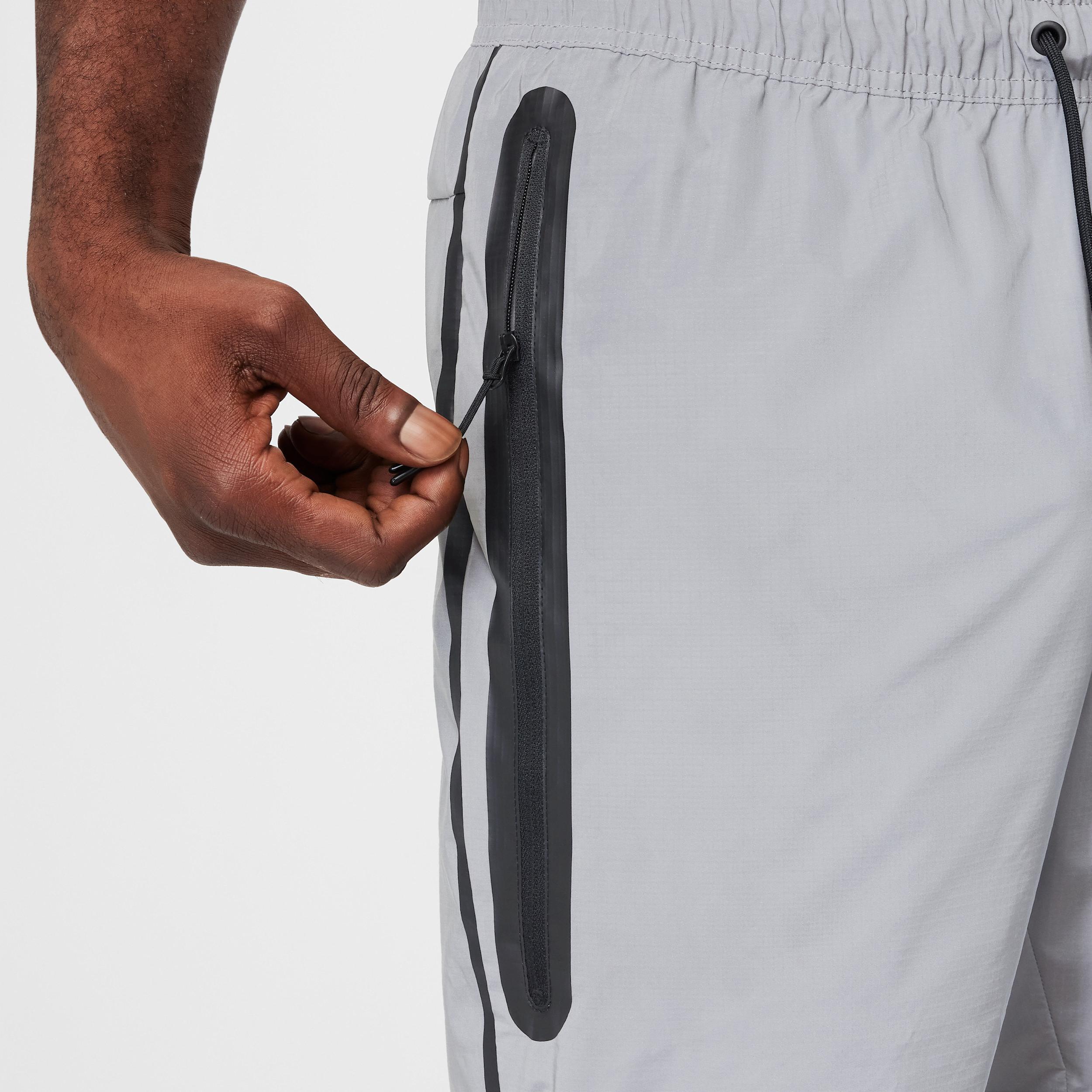 Nike Mens Tech Woven Flash Jogger Pants Product Image