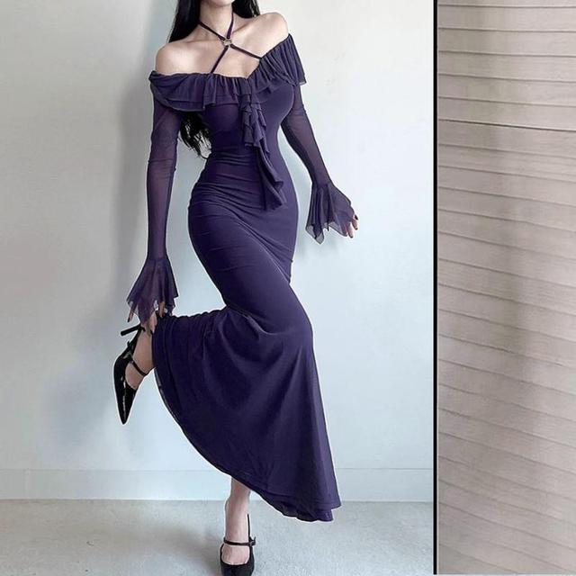 Flared-Sleeve Cold-Shoulder Plain Ruffle Maxi Mermaid Dress Product Image