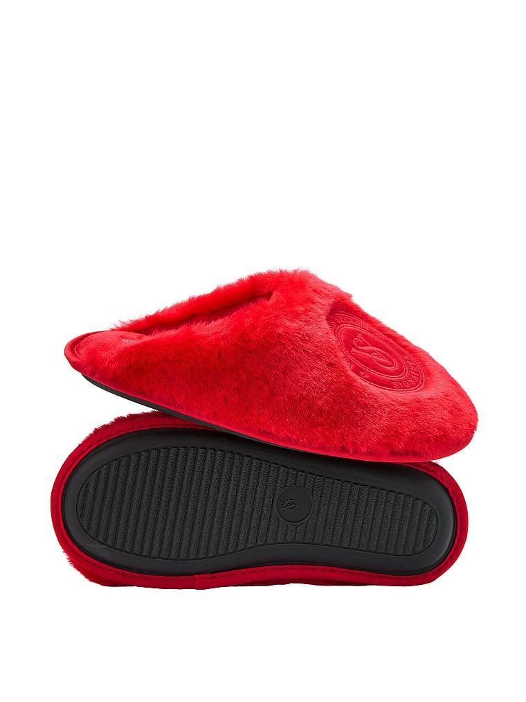 Closed-Toe Faux Fur Slippers Product Image