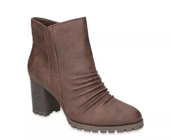 Easy Street Carrow Womens Block Heel Ankle Boots Product Image