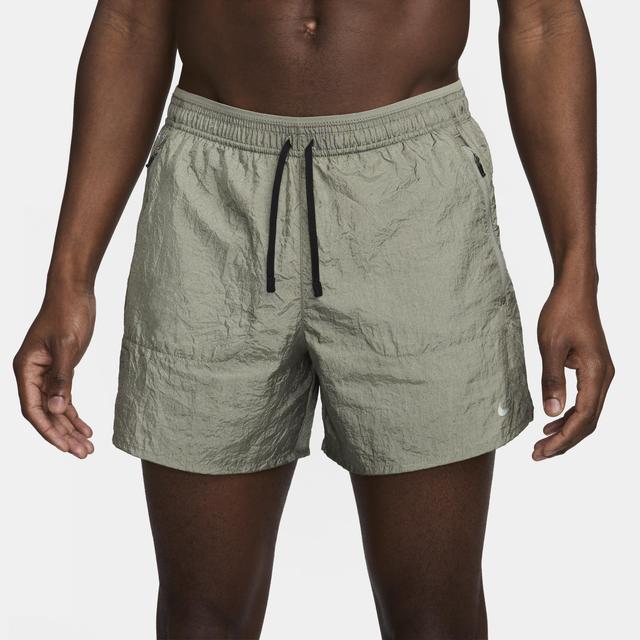 Nike Men's Stride Running Division Dri-FIT 5" Brief-Lined Running Shorts Product Image