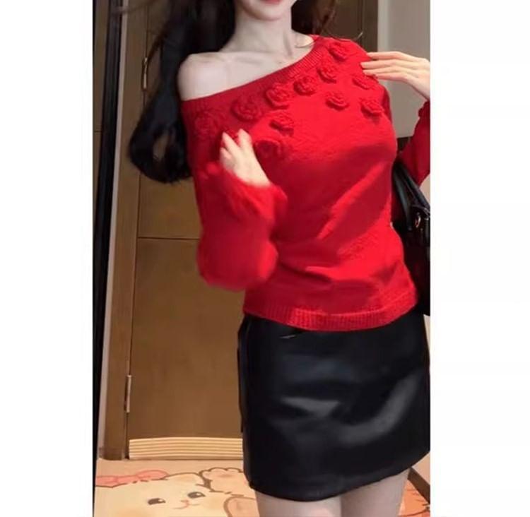 Long-Sleeve Boat Neck Plain Flower Accent Knit Top Product Image