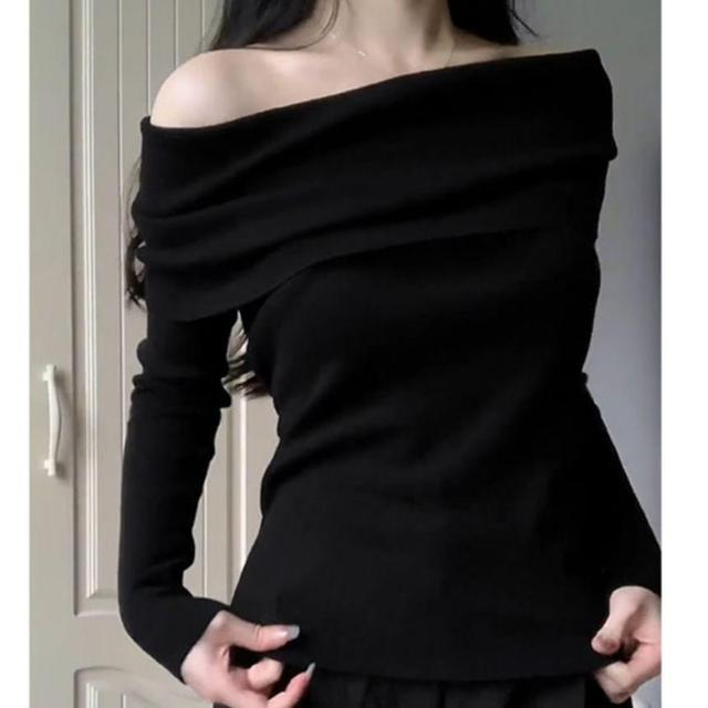 Long-Sleeve Off-Shoulder Plain Slim Fit Knit Top Product Image