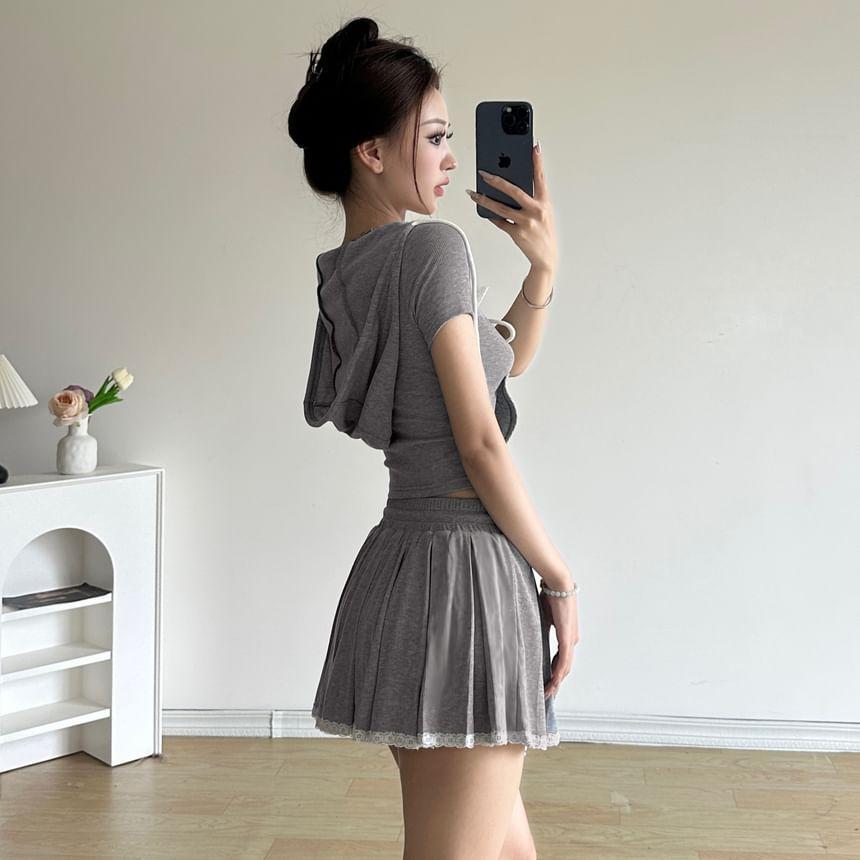 Short-Sleeve Lace Trim Hooded Crop Knit Top / Drawstring Waist Pleated Mini A-Line Skirt Product Image