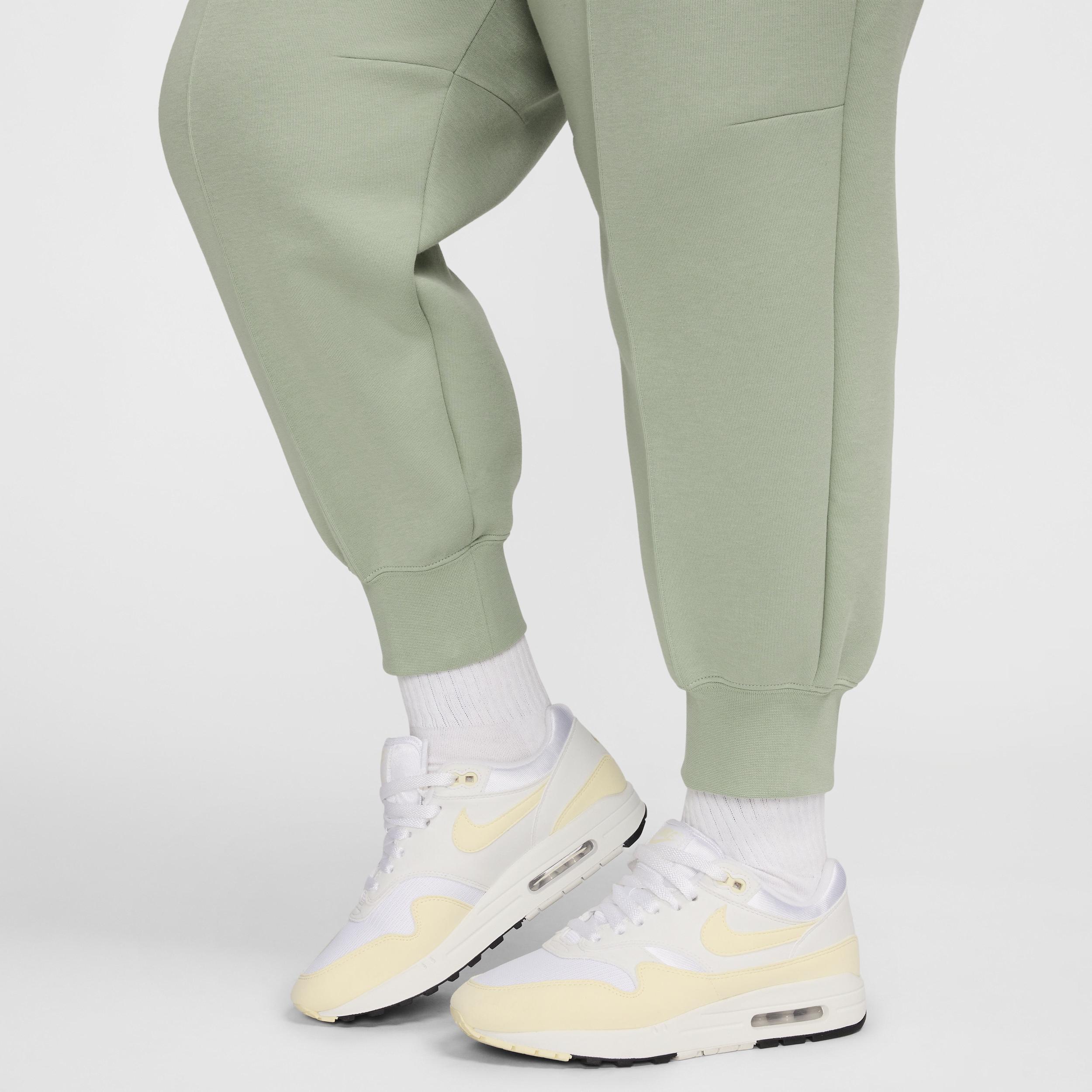 Nike Sportswear Tech Fleece Women's Mid-Rise Joggers (Plus Size) Product Image