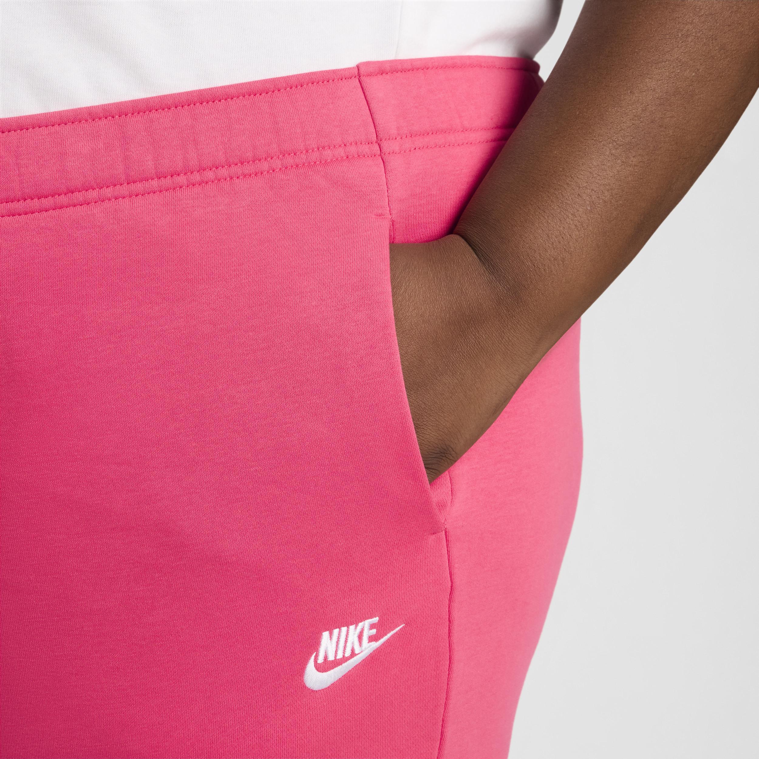 Women's Nike Sportswear Club Fleece Mid-Rise Jogger Pants (Plus Size) Product Image