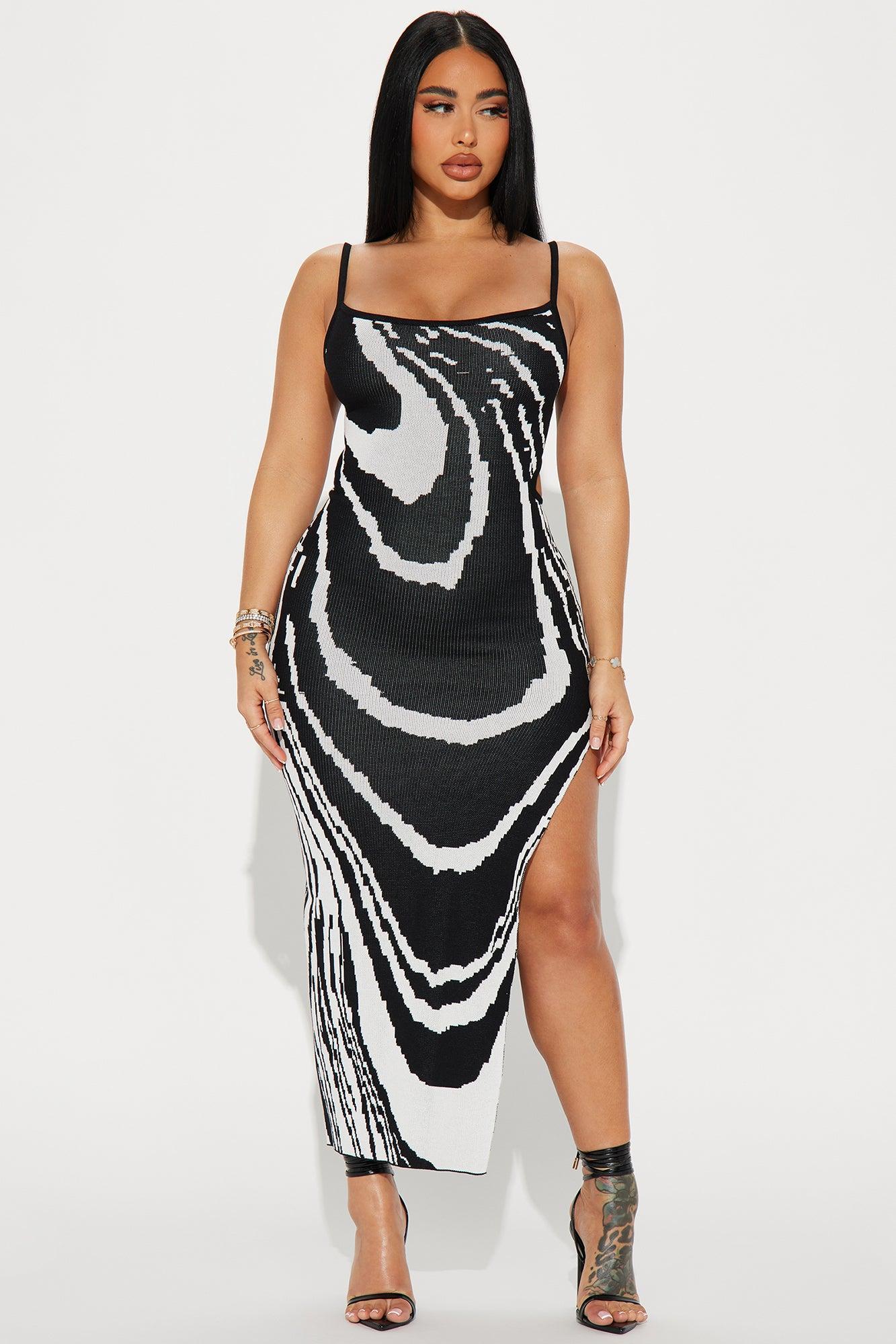 Shayna Sweater Maxi Dress - Black/White Product Image