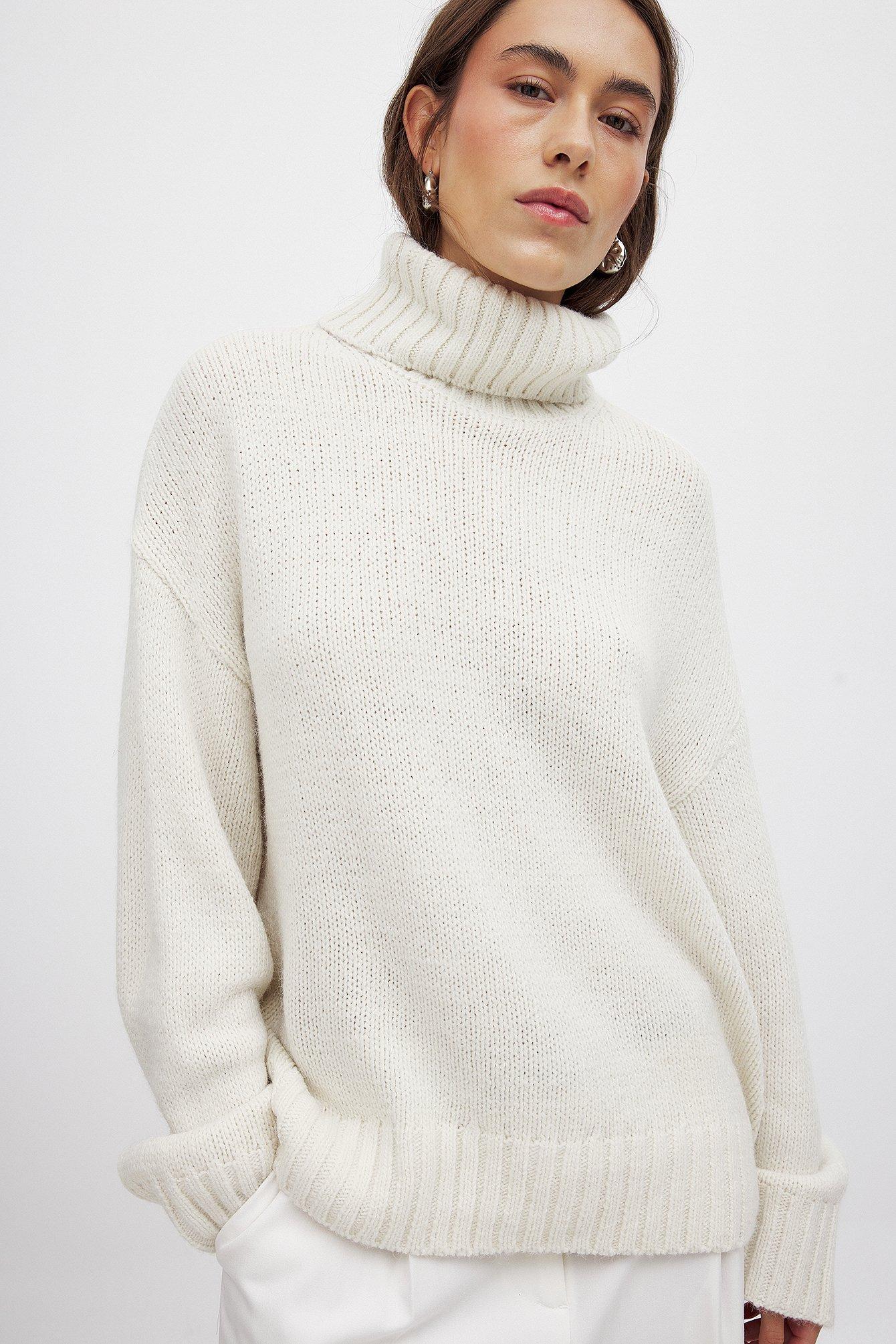 Turtle Neck Knitted Sweater Product Image