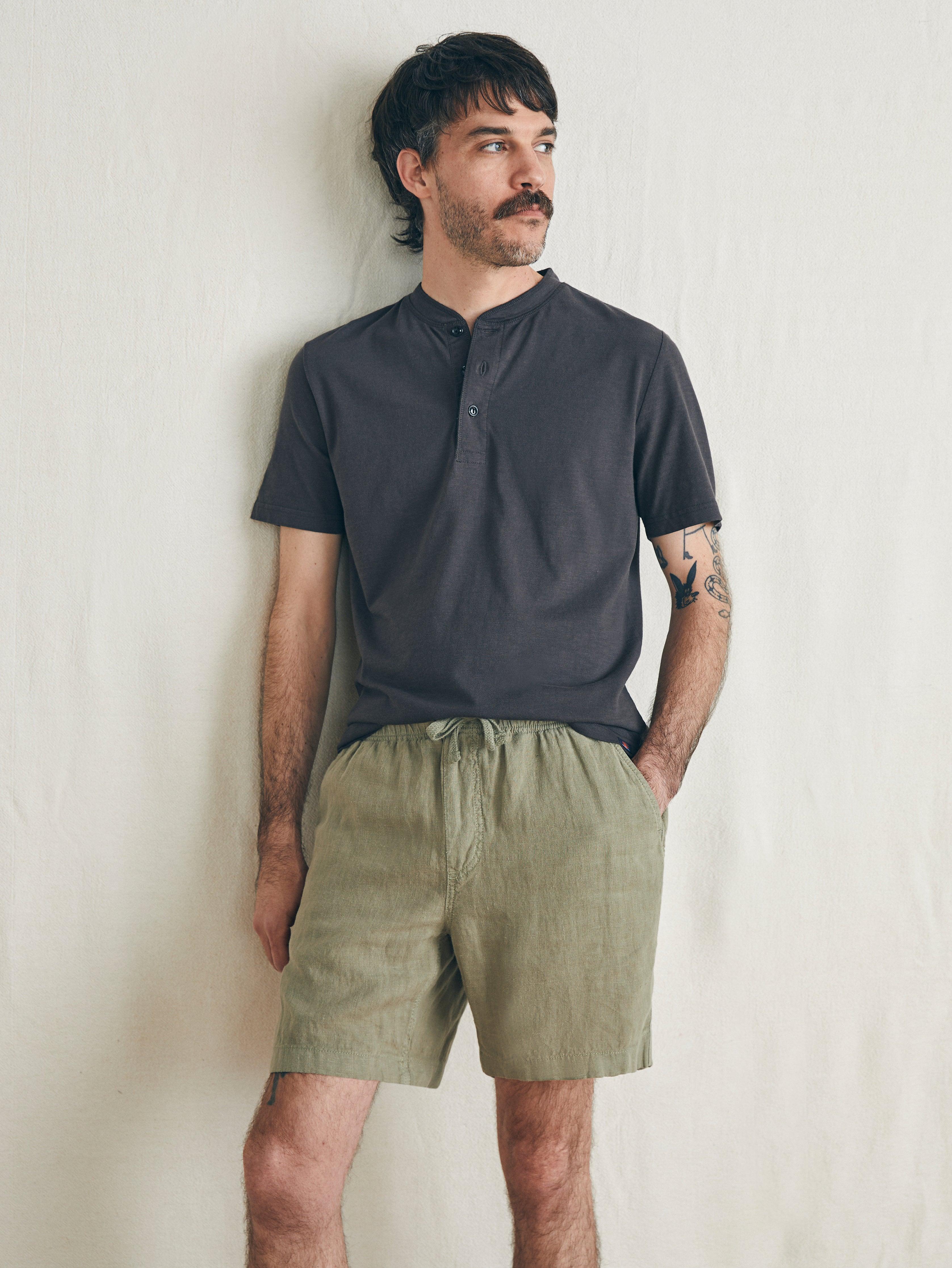 Essential Linen Short (6.5" Inseam) - Canyon Olive Male Product Image